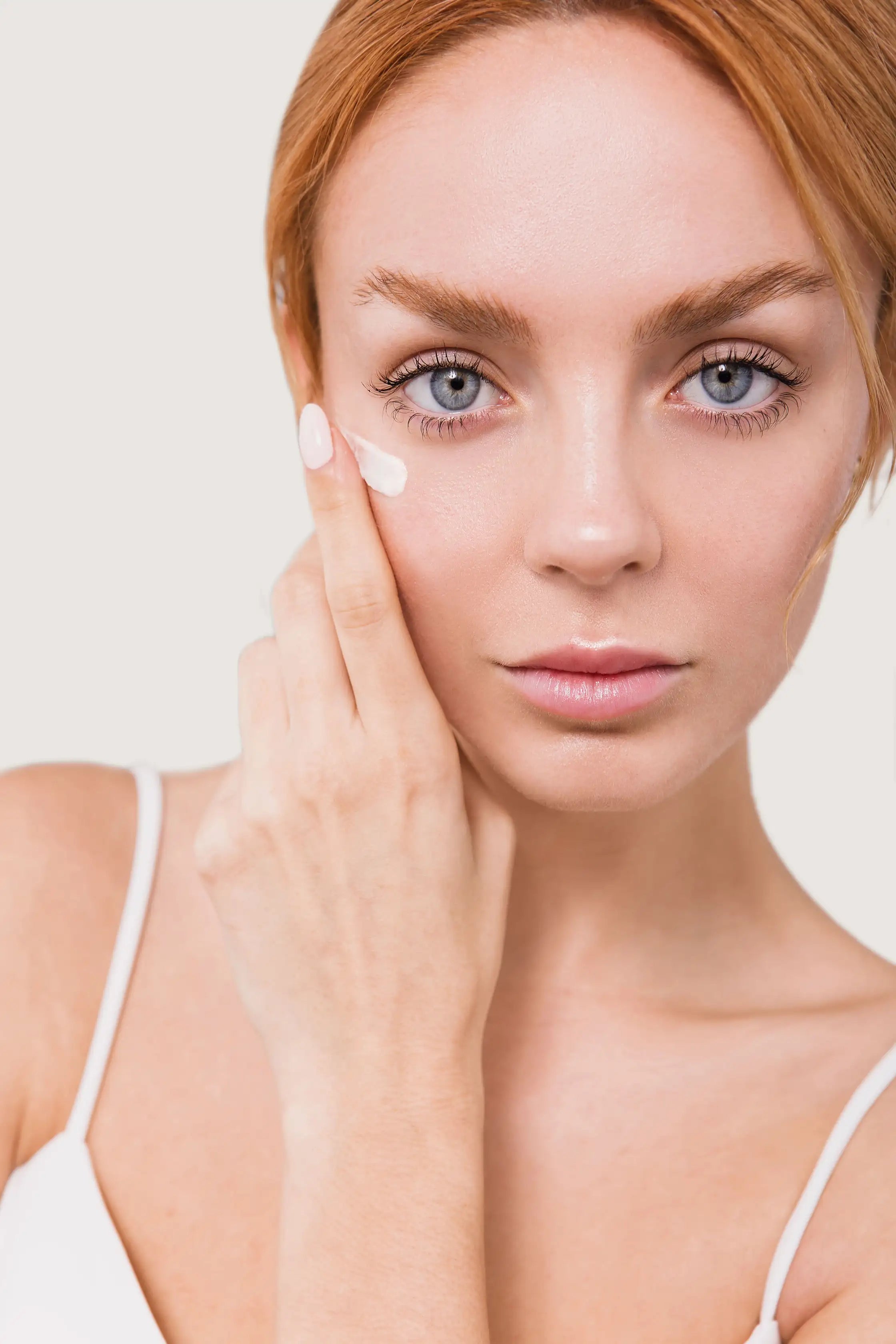 The Looking Good Eye Treatment- Crema de contorno de ojos de día